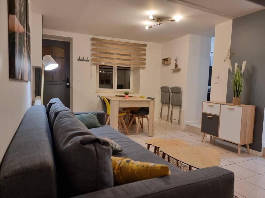 Maisonnette Design Le Cosy - Amazon Prime - A 3Mn A Pied Du Marche - Non Climatise - Surgères المظهر الخارجي الصورة